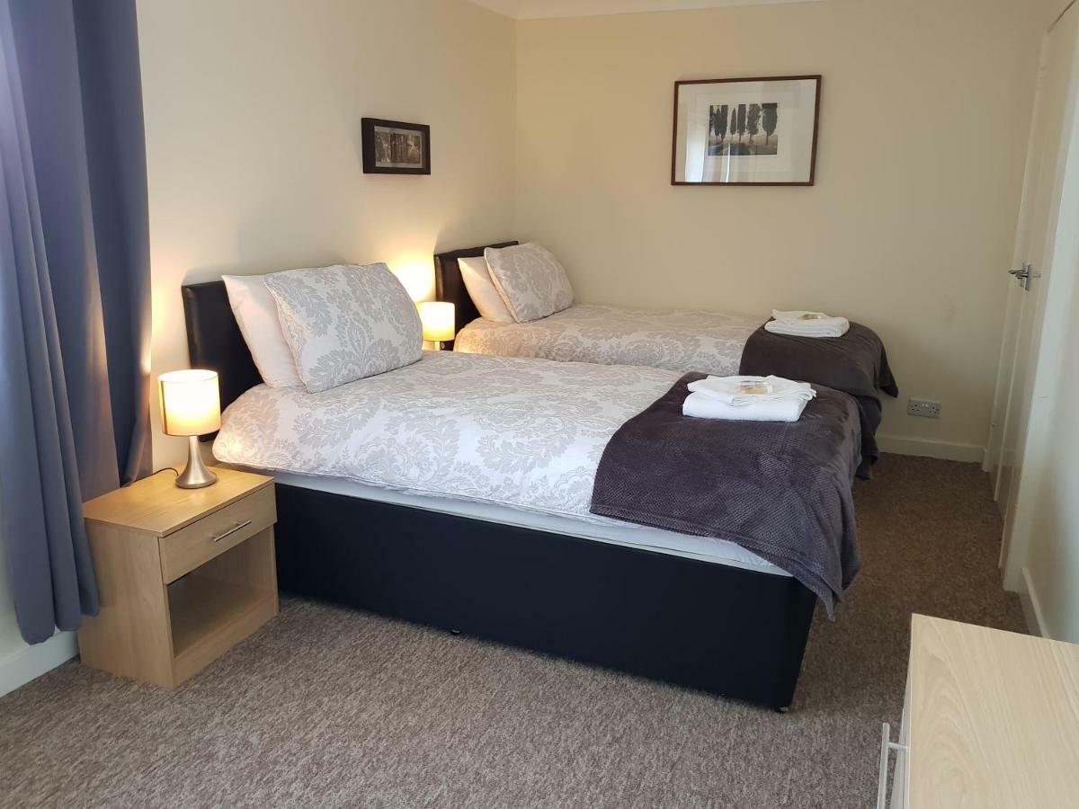 Workforce Property Kirk of Shotts Bagian luar foto